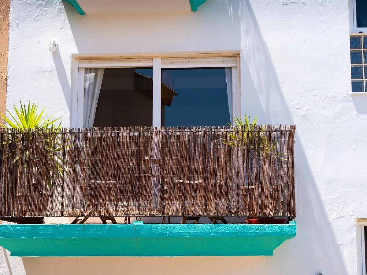 Akiteness House Tarifa Pensión